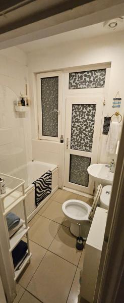 Cozy Room, London